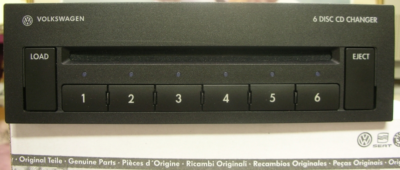 VW-Sony-6discChanger-front.jpg 