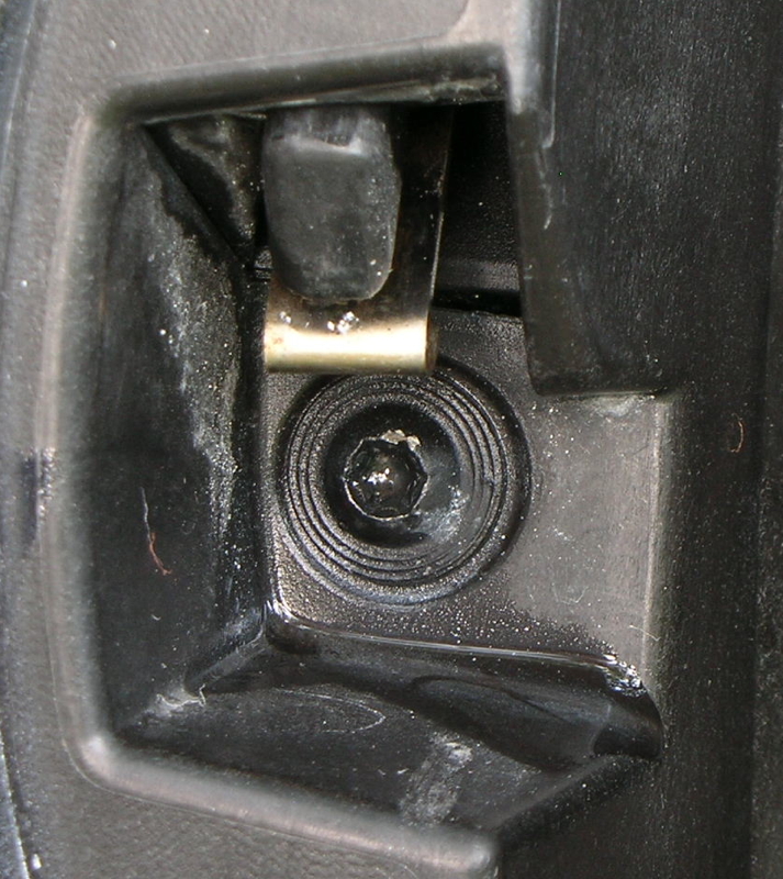 Fuel filler flap issue